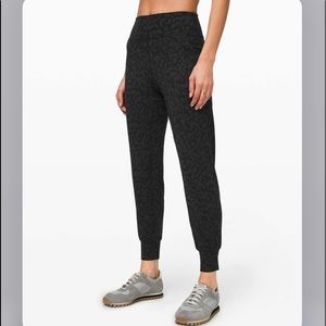lululemon align joggers